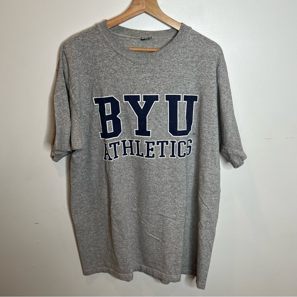 Vintage BYU athletics tshirt